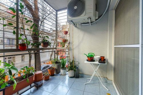 Imagen 12 de 26 de Venta Departamento 3 Ambientes Con Balcón - Flores