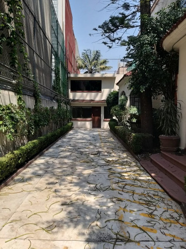 Imagen 14 de 14 de Casa Para Oficinas En Venta / Adolfo Prieto