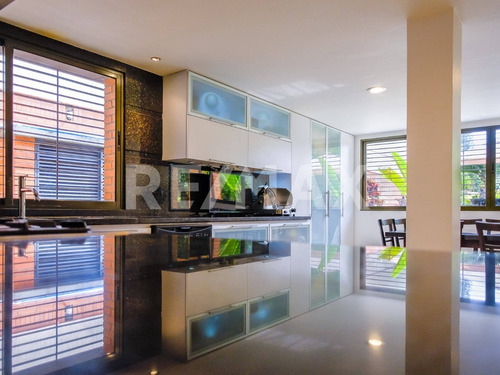 Imagen 5 de 14 de Mh Casa En Venta La Viña Calle Cerrada