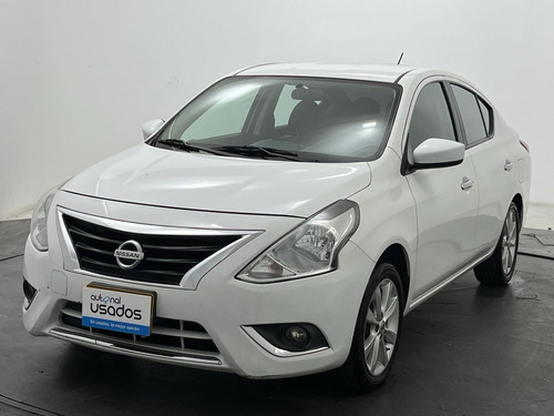 Nissan Versa ADVANCE 1.6 AUT