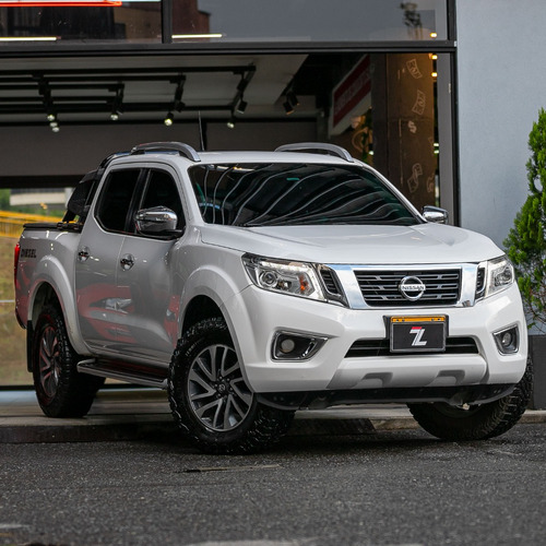 Nissan NP300 Frontier LE 2.5 4x4