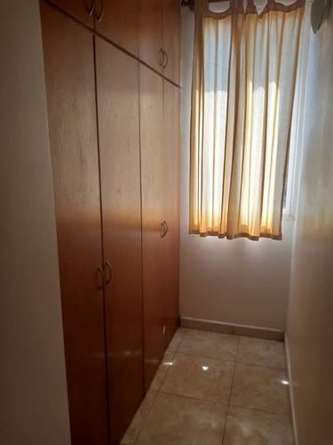 Imagen 6 de 19 de Century 21 Inmoservi Ofrece Amplio Apartamento En Residencias Karla-valentina