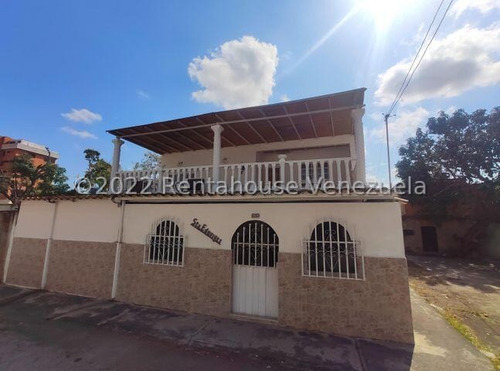 Comoda Y Bella Casa En Venta En El Este De Barquisimeto Karina Bautista