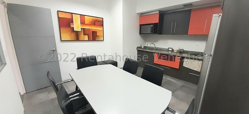 Imagen 4 de 30 de */* Edificio En Alquiler En Nueva Segovia Barquisimeto Lara, Venezuela. Contacto 0424-5197639. Cód. Flex 23-2953 $ 5500 1316 M² *sp*
