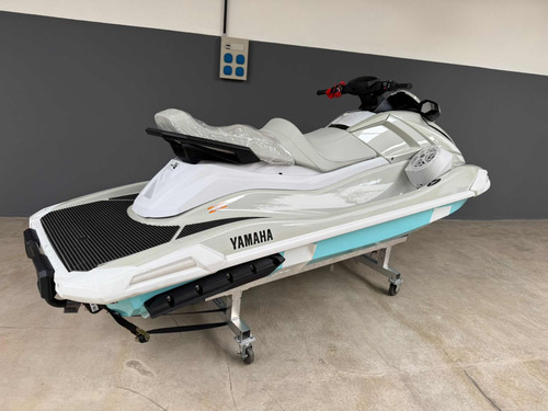 Moto De Agua Vx Ho Cruisser 1900 Audio 2025