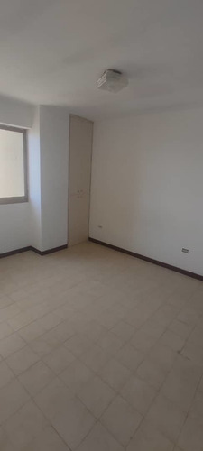 Imagen 15 de 27 de Apartamento En Alquiler