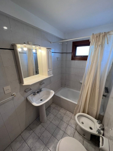 Imagen 9 de 10 de Departamento 2 Ambientes Con Cochera!! Oportunidad!!