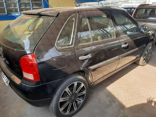 Imagem 2 de 8 de Volkswagen Gol 2013 1.0 Total Flex 5p