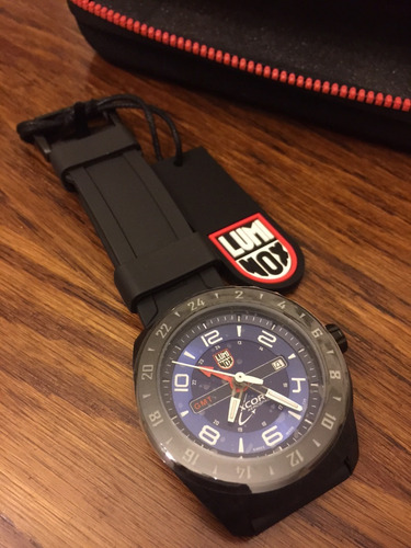Reloj Luminox Xcor Aerospace-pc Carbon Reinforced Gmt A5023 (Usado)