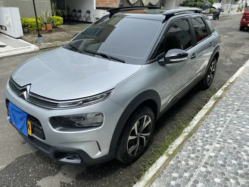 Citroën C4 Cactus 1.6 Shine Turbo Aut