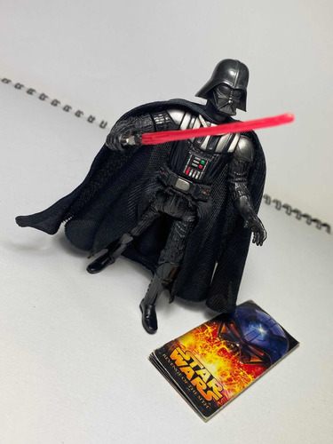 Darth Vader Rots Hasbro 2004 Lightsaber Attack! (Usado)