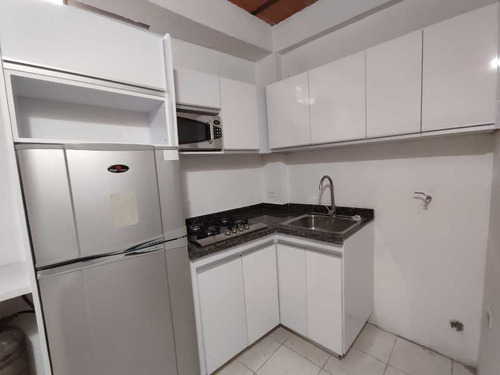 Alquiler De Apartamento Amoblado Plaza Sucre 280