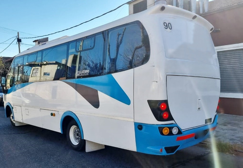Imagen 4 de 8 de Minibus Iveco 9512 2015 Lucero 24 Asientos