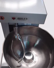 Amasadora Tacho Loco 20kg Zeiler