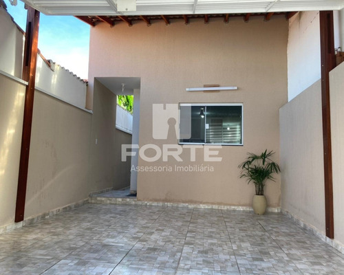 Imagem 19 de 21 de Casa Plana Em Ótimo Bairro, Bem Construida , Toda Em Porcelanato, Fino Acabamento. Imobiliárias De Mogi Das Cruzes. - Ca00201 - 69860576