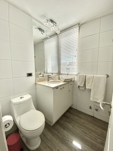 Excelente Conectividad, Parrilla Interior, 2d+servicio