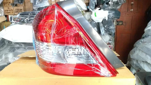 Faro Posterior Suzuki Swift Auto 2012 - 2017 Original Nuevo.