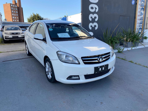 Imagen 11 de 16 de Great Wall Voleex C30 2018 Full