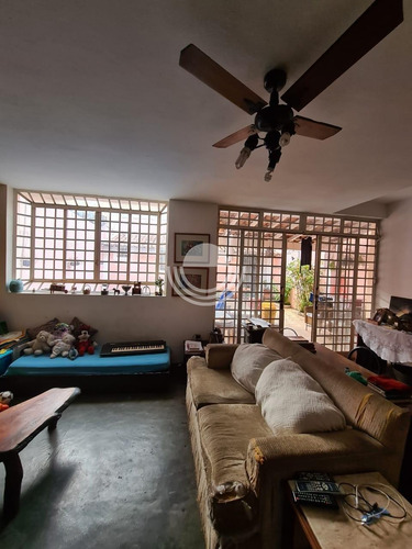 Imagem 1 de 18 de Casa À Venda Em Cambuí - Ca007011