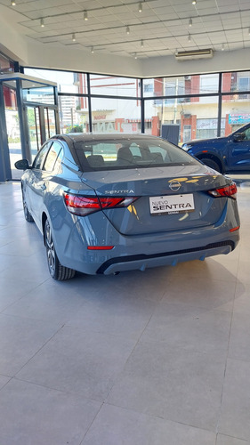 Nissan Sentra 2.0 Advance Cvt