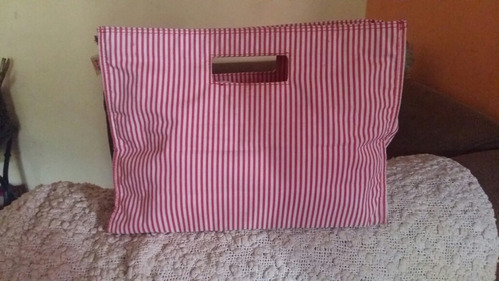 Cartera De Sobre Tipo Cluth Marca Bershka Us $ 12,00