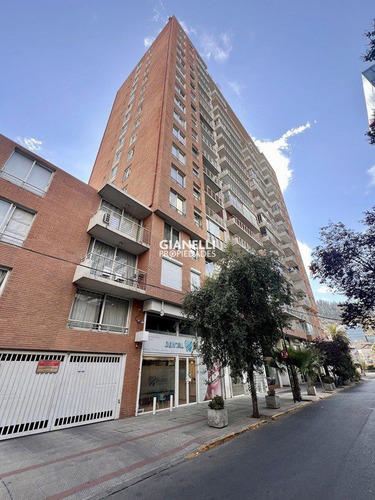 Dpto. 2d/2b + Estacionamiento + Bodega - Cirujano Guzmán 70