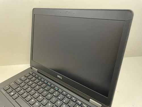 Dell Latitude 5470 Core I7 6ta 16 Ram 1 Tera Ssd 14 P Remate Negro (Reacondicionado)