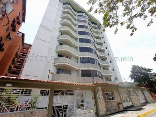 Asg En Venta Lindo Apartamento En Urb. San Jacinto 23-29758