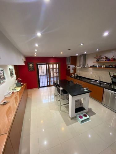 Imagen 17 de 30 de Vivienda En Blocks En Venta En Lanus Oeste