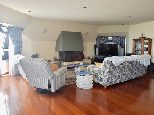 Casa Em Vila Assunção Com 4 Dormitórios - Vz2299