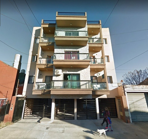 Venta De Departamento 2 Ambientes Con Cochera Villa Bosch