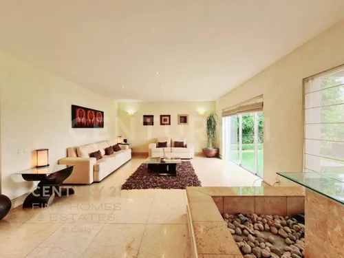 Venta De Casa En La Vista Country Club, Atlixcáyotl, Puebla, De 3 Recámaras
