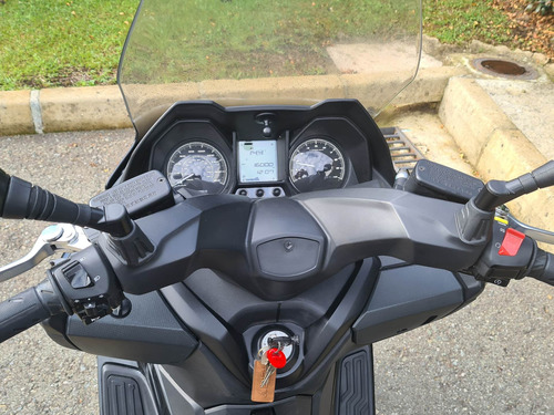 Kymco Xtown 300