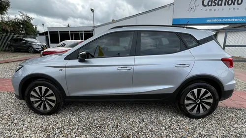 Seat Arona REFERENCE