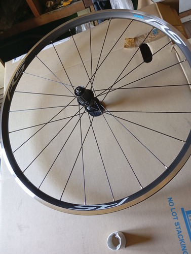 (par) Ruedas 700c 10-11v Shimano Tiagra Wh-rs100 24h