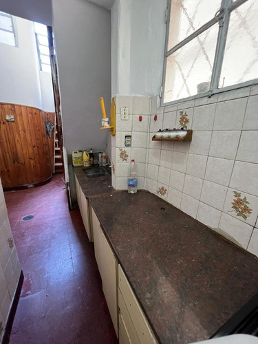 Imagen 6 de 25 de Ph Muy Bien Distribuido, Sin Expensas! Excelente Ubicación, En El Barrio De Almagro.