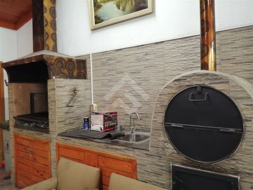 Casa En Venta De 4 Dorm4baños. En Maipú Villa Los Heroes