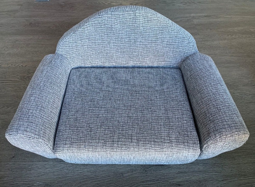 Imagen 3 de 3 de Cama Sillon Para Gato O Perro Pequeño. 50x30x25cm