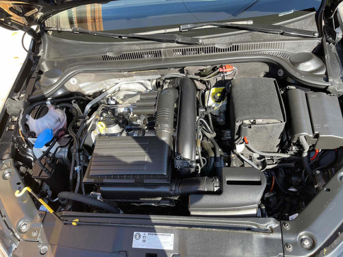 Volkswagen Vento 2017 1.4 Comfortline 150cv