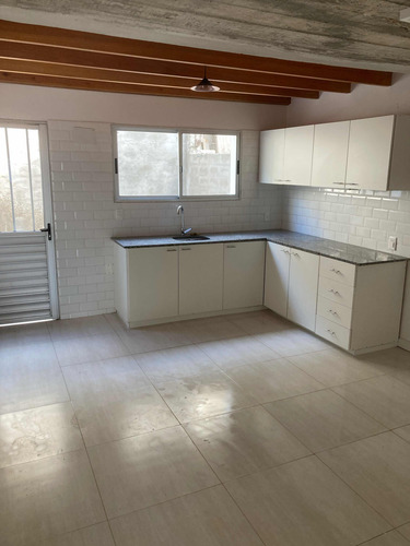 Apartamento 3 Dorm 2 Baños Con Renta