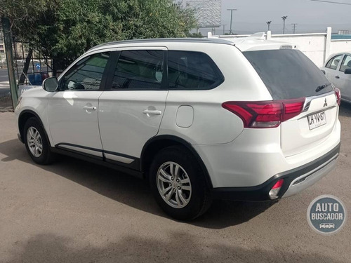 Mitsubishi Outlander 2019