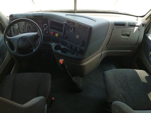 Imagen 14 de 14 de Tractocamion Freightliner Cascadia 125 Modelo 2015
