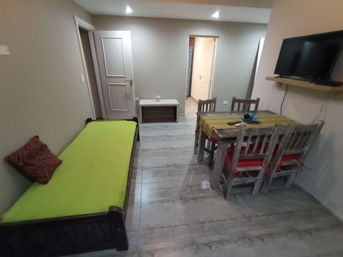 Imagen 3 de 14 de Model House & Aparts. Playas San Carlos. Acantilados