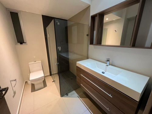 Imagen 17 de 30 de Excelente Departamento Como Nuevo En Venta En Vía Santa Fe Torre 2