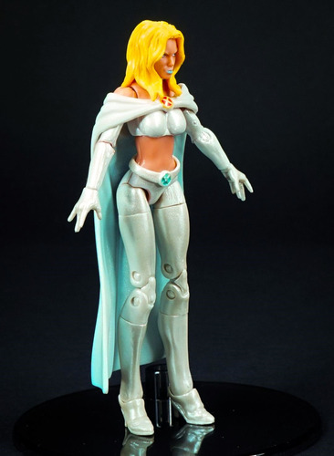 Marvel Infinite Series Emma Frost White Queen 3.75 Hasbro (Usado)