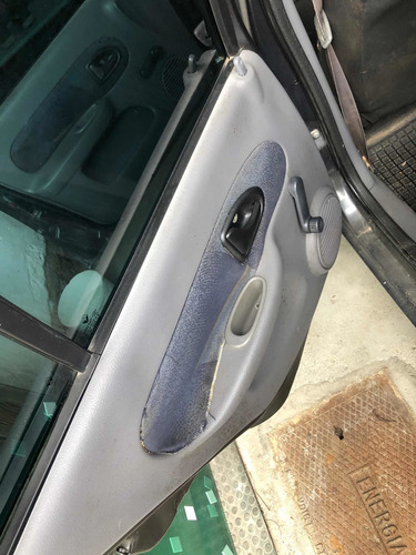 Renault Clio 2001 1.0 Rl 5p