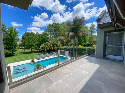 Casa En Venta Saint Thomas Sur Canning