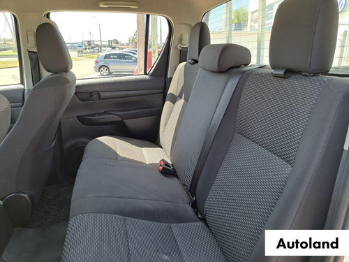 Imagen 15 de 18 de Toyota Hilux 4x4 Diesel Dx 2.4 2021 Impecable! - Autoland