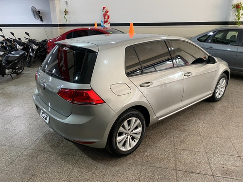 Imagen 7 de 11 de Volkswagen Golf 1.4 Tsi Dsg Full Full 2015