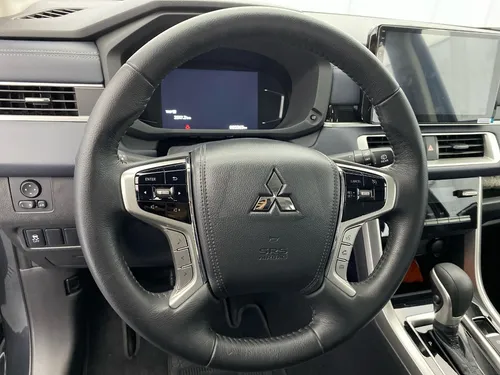 Mitsubishi Xpander Cross 1.5 Cross At